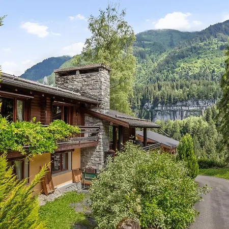 Nirvana By Mrs Miggins * Champéry